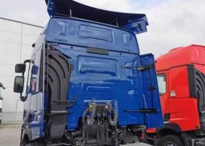 produkcją spojlerów