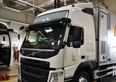 produkcją spojlerów, kabin sypialnych