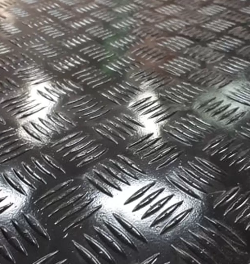 Air intake obscuration cover